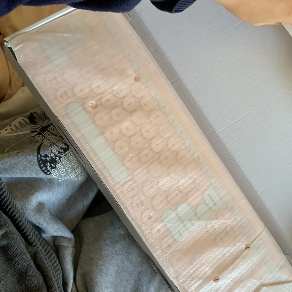 JMMO 112 key wireless keyboard pink